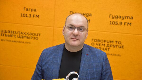 Как будут взаимодействовать банки Абхазии и Южной Осетии: интервью с главным банкиром - Sputnik Абхазия
