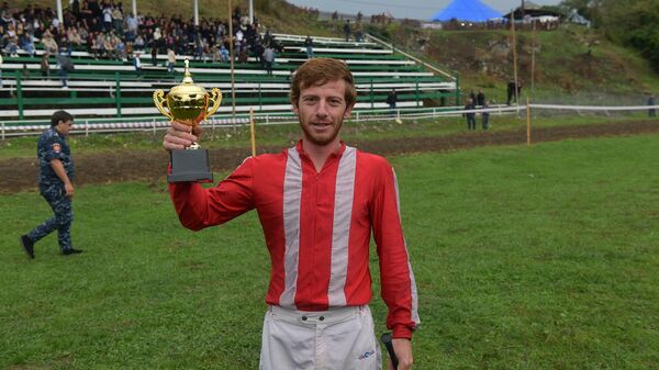 Скачки в селе Мыку 29.09.2025 - Sputnik Аҧсны