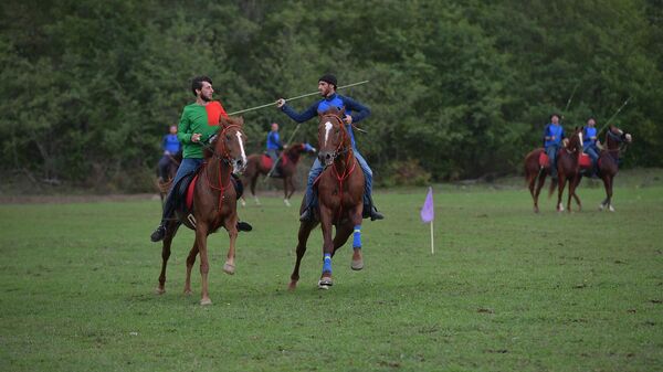 Скачки в селе Мыку 29.09.2025 - Sputnik Абхазия