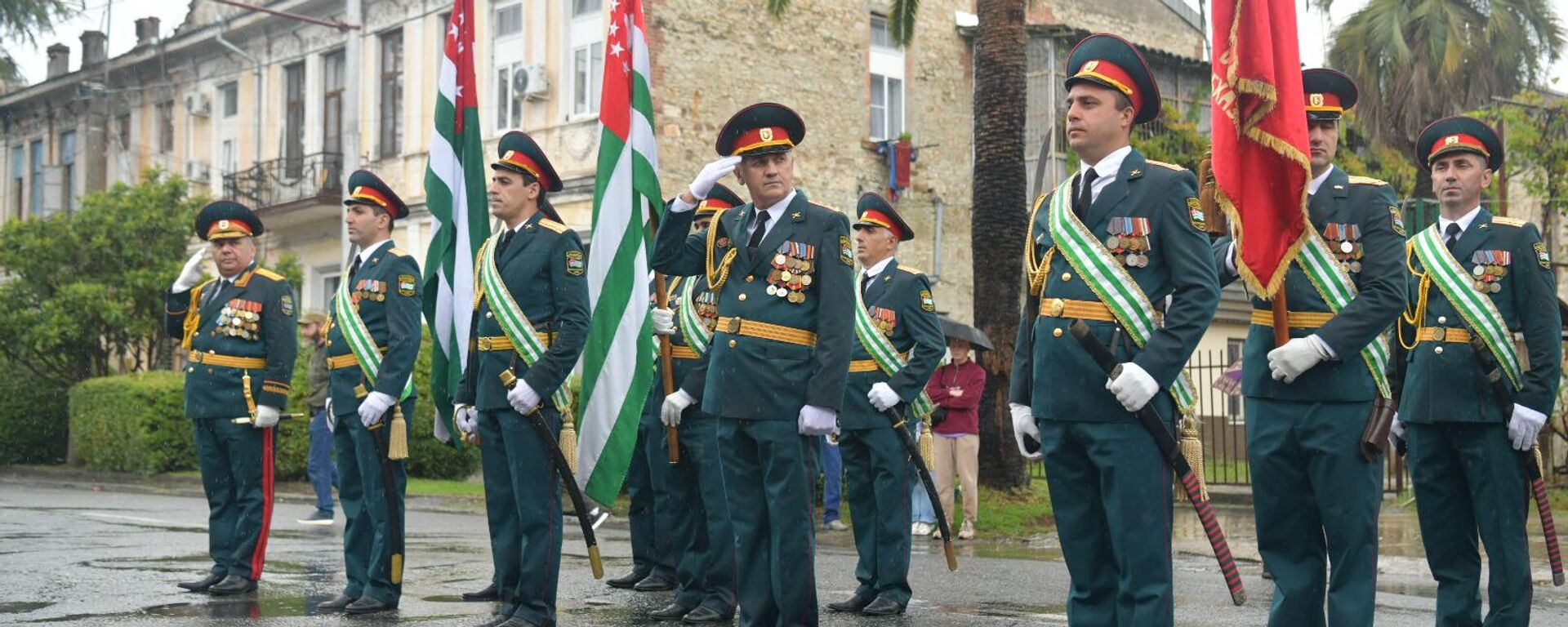 Парад в честь Дня Победы и Независимости - Sputnik Абхазия, 1920, 30.09.2025