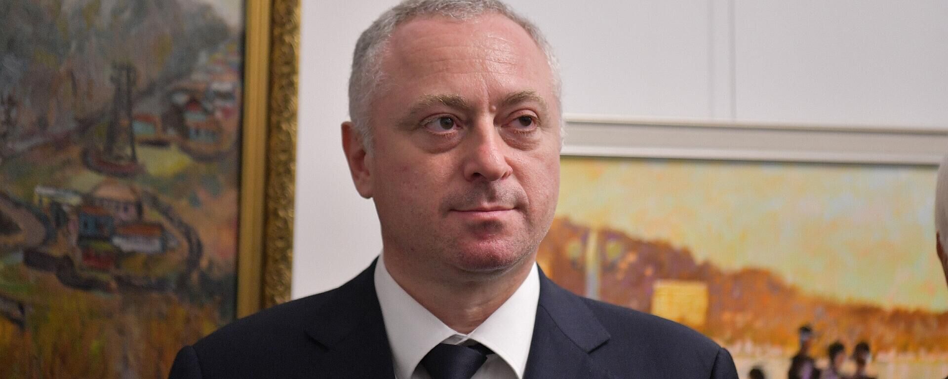 Президент Абхазии Бадра Зурабович Гунба в ЦВЗ - Sputnik Абхазия, 1920, 04.11.2025