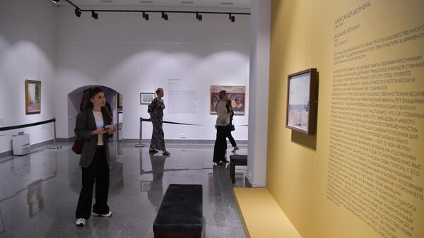 Посетители ЦВЗ в Сухуме в день открытия - Sputnik Абхазия