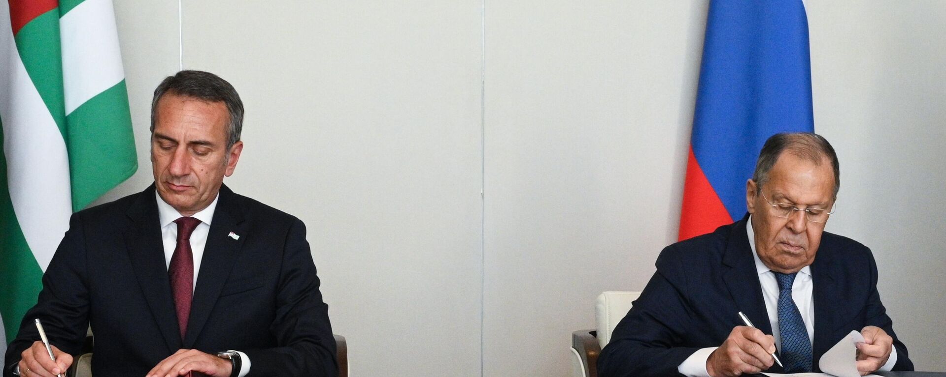 Встреча глав МИД РФ, Абхазии и Южной Осетии - Sputnik Абхазия, 1920, 01.10.2025