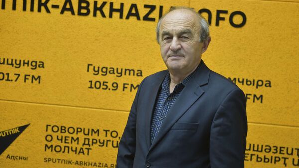 Ашәаҳәаҩцәа Жәларбжьаратәи рфестиваль Аҟәа: Жәлар рырҿиара ацентр аиҳабы ицәажәара - Sputnik Аҧсны