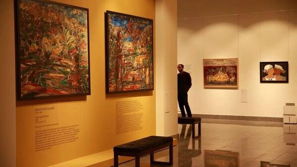 Более 30 картин из фондов Российской галереи искусств в Севастополе представлены в Центральном выставочном зале Союза художников Абхазии в Сухуме - Sputnik Абхазия
