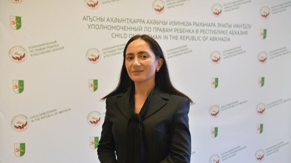 Мактина Отариевна Джинджолия, Уполномоченный по правам ребенка в Республике Абхазия - Sputnik Абхазия