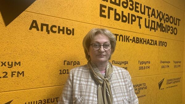 Долгожданный ремонт Музыкального училища в Сухуме: как восприняли новость - Sputnik Абхазия