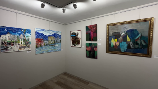 Выставка-продажа в wall gallery в Сухуме - Sputnik Абхазия