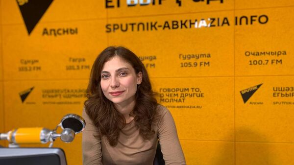 Лучшая женская роль первого плана: интервью с  Ириной Делба - Sputnik Абхазия