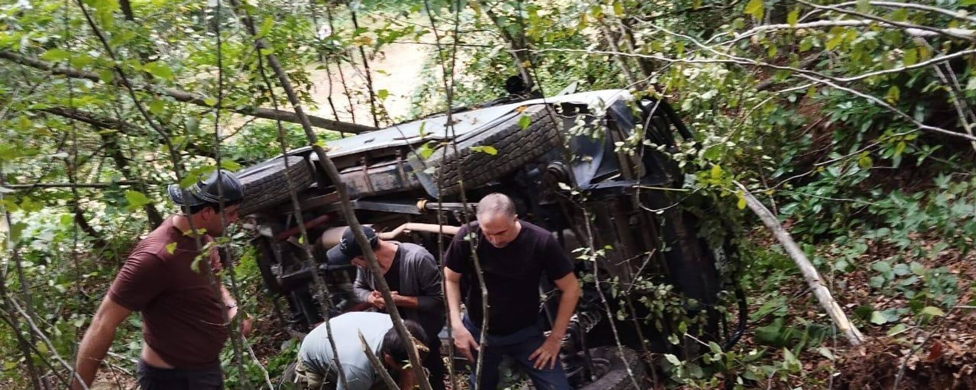 Российская туристка погибла в ДТП в Ткуарчалском районе - Sputnik Абхазия, 1920, 09.10.2025