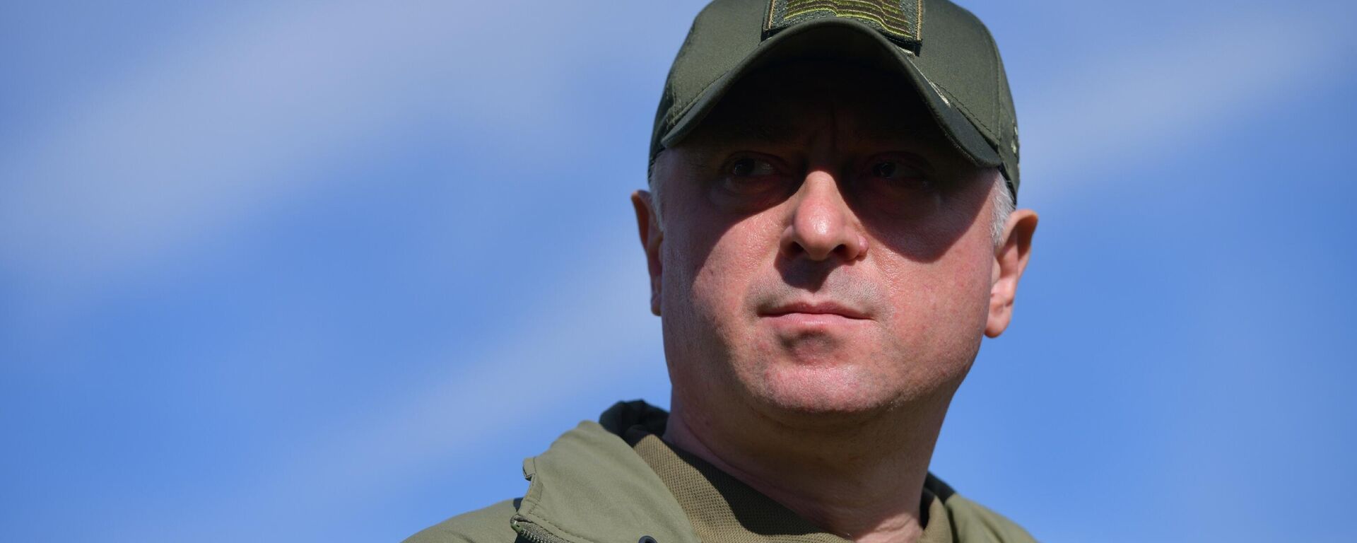 Президент Абхазии Бадра Гунба провел смотр готовности резервистов Гудаутского района в рамках оперативно-тактических учений Генштаба ВС. - Sputnik Абхазия, 1920, 31.10.2025