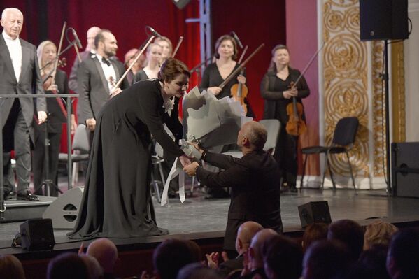 Выступление в Сухуме стало кульминацией абхазской части фестиваля &quot;Хибла Гермава приглашает...&quot;. - Sputnik Абхазия