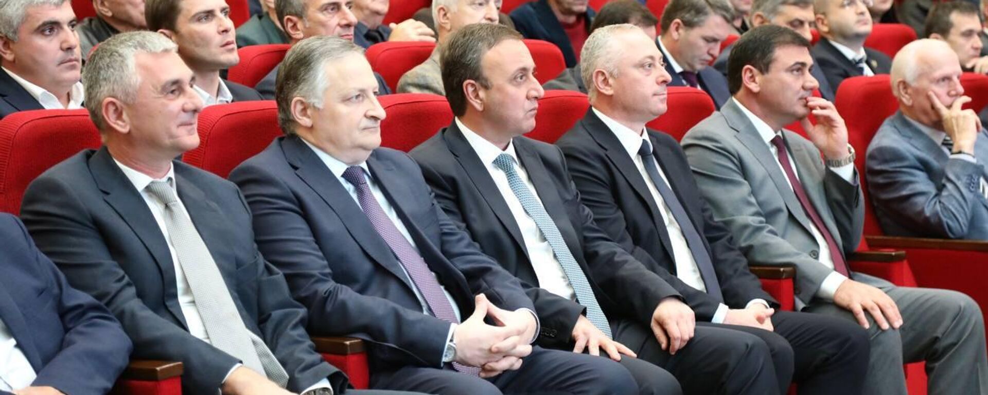 Выступление Президента Абхазии Бадры Гунба на юбилейном торжестве партии Амцахара - Sputnik Абхазия, 1920, 16.10.2025