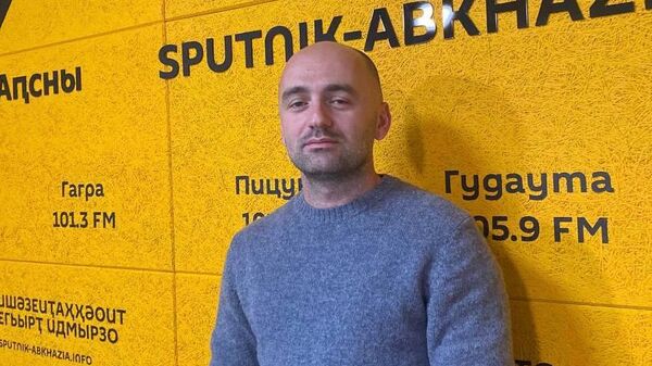 Выявить и остановить: Багателия о борьбе с самостроем в Сухуме  - Sputnik Абхазия