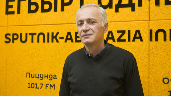 Отвечая на все вызовы: что может предложить Абхазский госуниверситет абитуриентам - Sputnik Абхазия