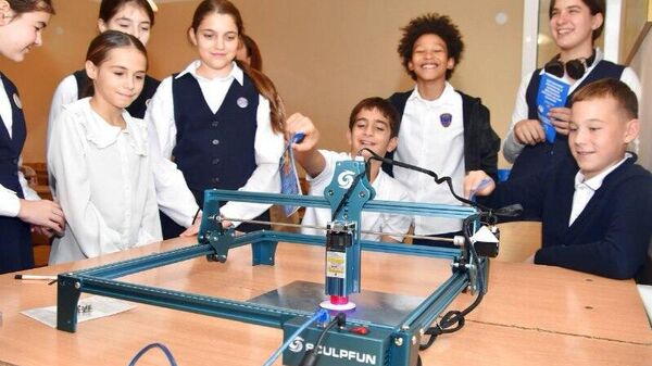 Апроект Аԥсны Аҳәынҭқарраҿы еиҭаҵуа атехнопарк аҳәаақәа ирҭагӡаны Галтәи 1-тәи ашкол аҿы имҩаԥысит атехнологиатә ҟазаратә-класс - Sputnik Аҧсны