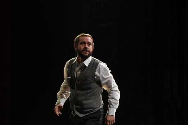 Показ спектакля &quot;Чайка&quot; состоялся в Абхазском государственном драмтеатре 30 октября - Sputnik Абхазия