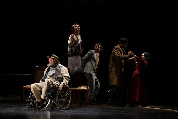 &quot;Чайка&quot; – спектакль о том, как разбиваются судьбы, и как единственное спасение – нести свой крест и верить - Sputnik Абхазия