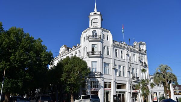 Здание администрации г.Сухум - Sputnik Абхазия