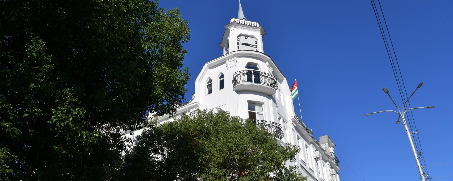 Здание администрации г.Сухум Здание администрации г.Сухум - Sputnik Абхазия, 1920, 09.11.2025