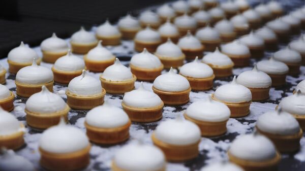 Производство мороженого Коровка из Кореновки в Краснодарском крае - Sputnik Абхазия