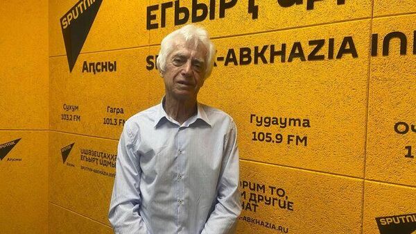 Џьниа еиҭеиҳәеит Аԥсни Урыстәылатәи аҟазаратә хәышҭаарақәеи усутә еимадарақәас ирыбжьоу - Sputnik Аҧсны