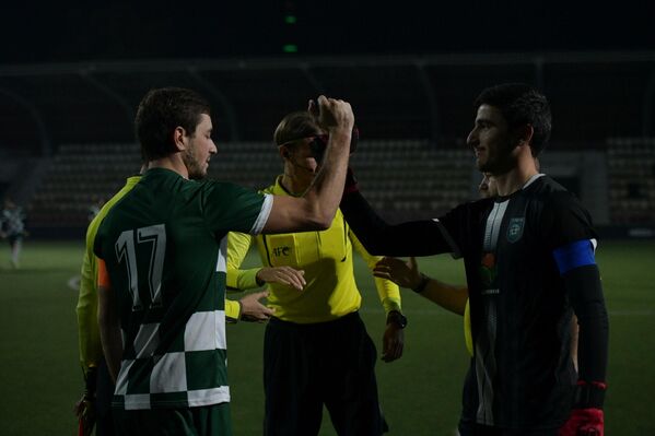 Матч 20-го тура чемпионата Абхазии по футболу между &quot;Нартом&quot; и &quot;Ерцаху&quot; состоялся в Сухуме. - Sputnik Абхазия