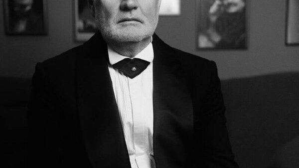 Иԥсҭазаара далҵит актиор, Урыстәыла жәлар рартист Владимир Симонов - Sputnik Аҧсны