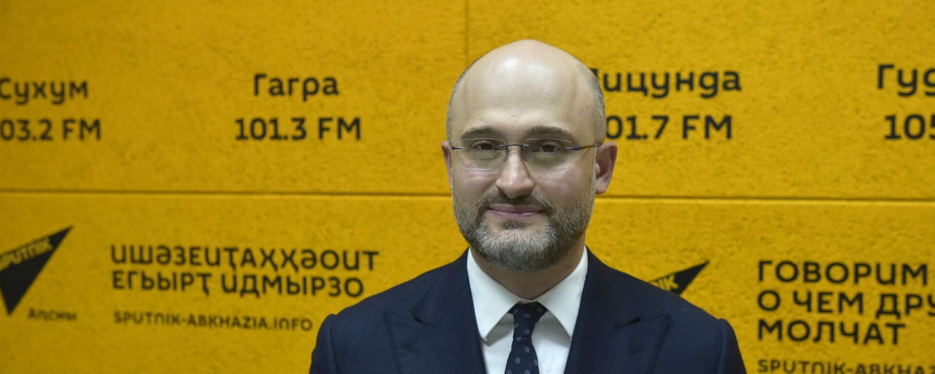 Гастроли Вахтанговского театра в Абхазии. Послевкусие - Sputnik Абхазия, 1920, 12.11.2025