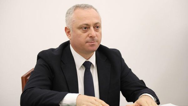 Встреча Бадры Гунба и Сергея Назарова, 13 ноября 2025 года - Sputnik Абхазия