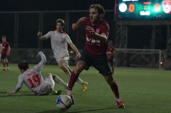 В решающей игре &quot;Гагра&quot; встречалась с &quot;Бзаной&quot; из Кутола - Sputnik Абхазия