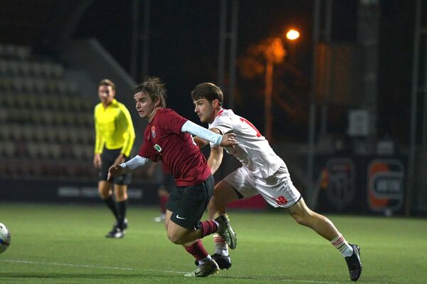 Заключительный мачт чемпионата выдался очень напряженным - Sputnik Абхазия