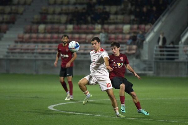 Незадолго до финального свистка счет на табло был равный – 2:2 - Sputnik Абхазия