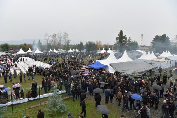 Быжьшықәса раахыс имҩаԥысуа амшентәи аерманцәа ркультуреи рыбзазареи рфестиваль "Амшен" мҩаԥган Аракьыҽы ақыҭан. Быжьшықәса раахыс имҩаԥысуа амшентәи аерманцәа ркультуреи рыбзазареи рфестиваль "Амшен" мҩаԥган Аракьыҽы ақыҭан. - Sputnik Аҧсны