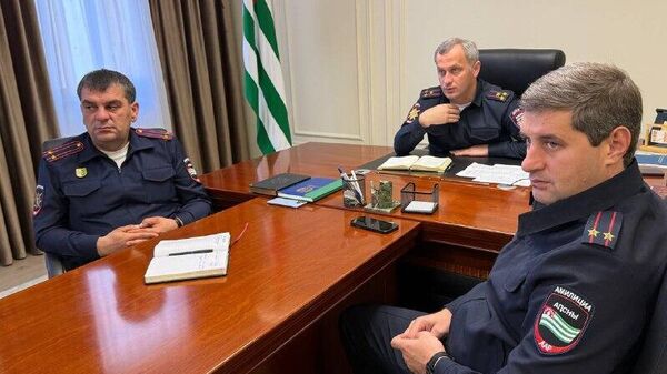 Аԥсны Аҩнуҵҟатәи аусқәа рминистрра Амҩатә ԥҟарақәа реилагарақәа автоматтә ҭаҩра аус адулареи ахылаԥшреи рзы аҟәша анапхгаҩ ҿыц даҭоуп - Sputnik Аҧсны