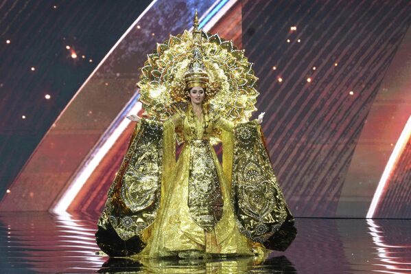 Индианка Маника Вишвакарма блистала золотом. - Sputnik Абхазия