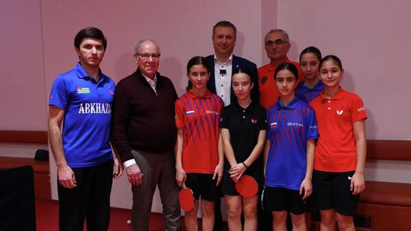 Женская команда Абхазии по настольному теннису посетила Самару - Sputnik Абхазия