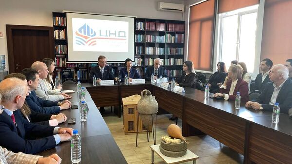 Филиал российского Центра народной дипломатии открылся в АГУ - Sputnik Абхазия