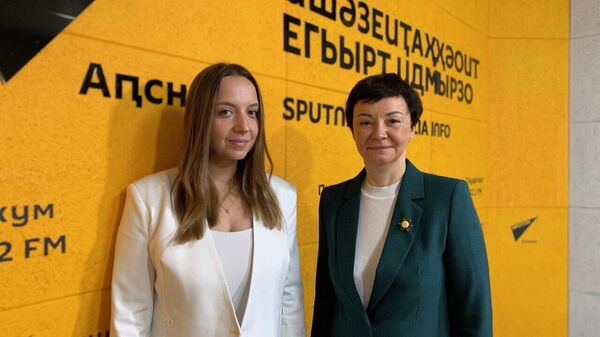 Центр народной дипломатии: Абхазия и Россия будут развивать связи в образовании и культуре  - Sputnik Абхазия