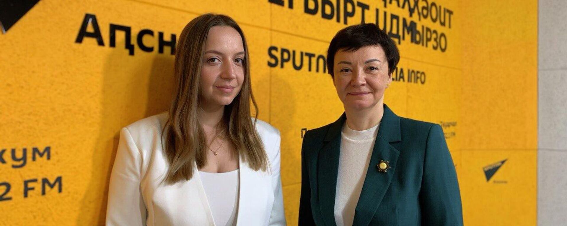 Центр народной дипломатии: Абхазия и Россия будут развивать связи в образовании и культуре  - Sputnik Абхазия, 1920, 21.11.2025