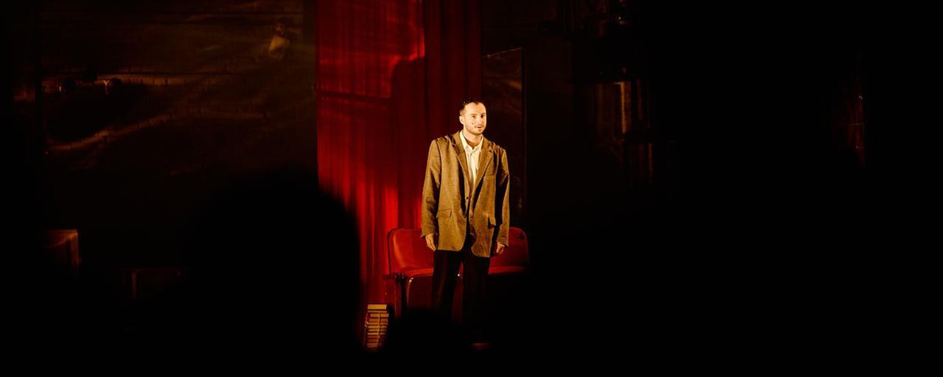 Чехов илитературатә ԥсабара: Аҷныш РУСДРАМ аценаҿы - Sputnik Аҧсны, 1920, 23.11.2025