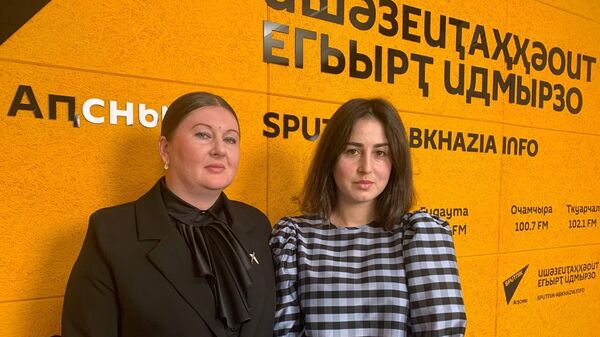 Насилие в отношении женщин. Как и кто помогает бороться с этим в Абхазии? - Sputnik Абхазия