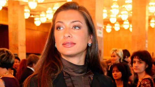 Мария Ситтель поздравила с Днем Конституции Абхазии участников программы  - Sputnik Абхазия