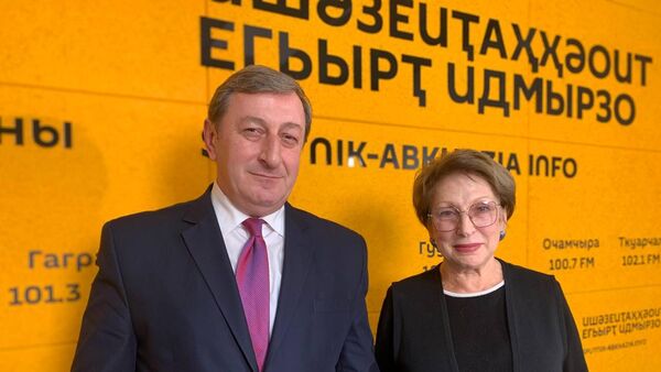 Взаимный интерес: сотрудничество Абхазии и России в гуманитарной сфере  - Sputnik Абхазия