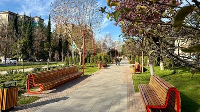 Сквер в Новом районе Сухума официально открыли 