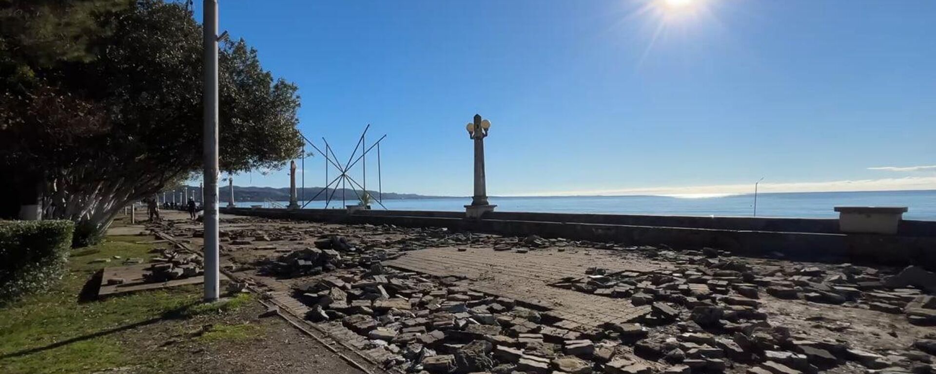 Началась реконструкция набережной Сухума - Sputnik Абхазия, 1920, 03.12.2025