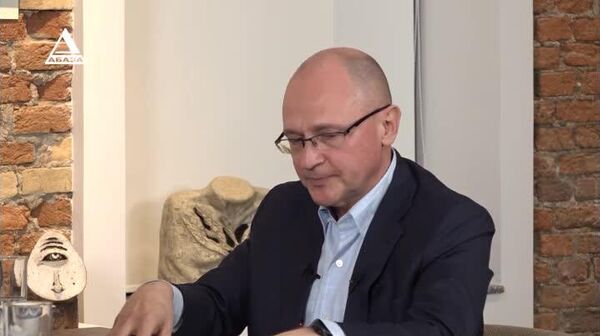 Сергеи Кириенко ихәыҷрашықәсқәа рзтәи игәалашәарақәа аԥсуа журналистцәа ирзеиҭеиҳәеит - Sputnik Аҧсны