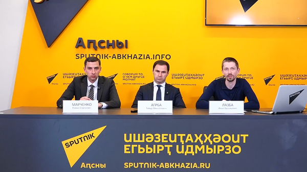 Россия развивает медицину, образование и спорт в  Абхазии  - Sputnik Абхазия