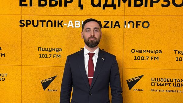 Для чего нужен молодежный Парламент  - Sputnik Абхазия