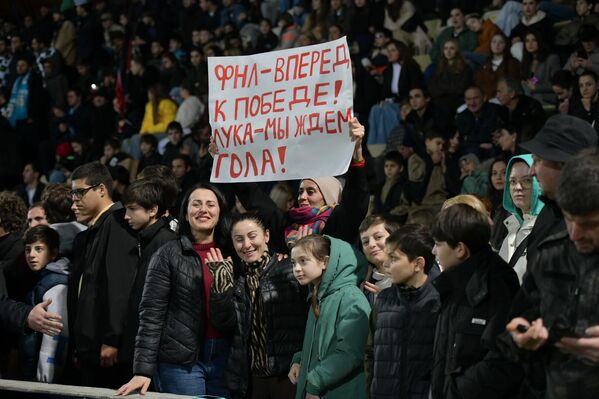 Этот матч имеет большое значение для развития футбола в Абхазии, считает операционный директор Медиалиги Дмитрий Кортава. - Sputnik Абхазия